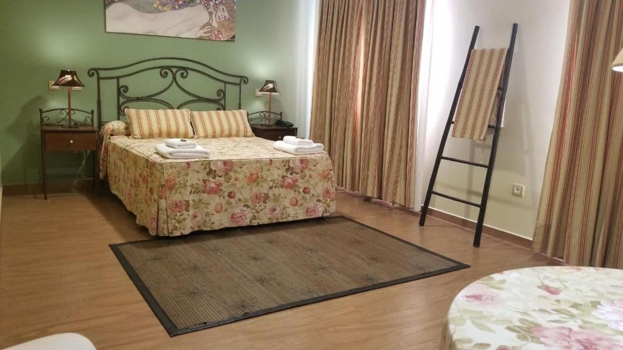 פיידרלבס Posada Trastamara מראה חיצוני תמונה